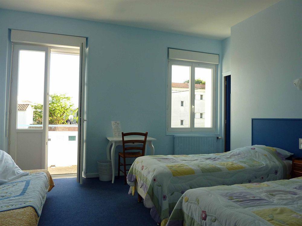 The Originals Access, Hotel Corinna, Роаян Екстериор снимка
